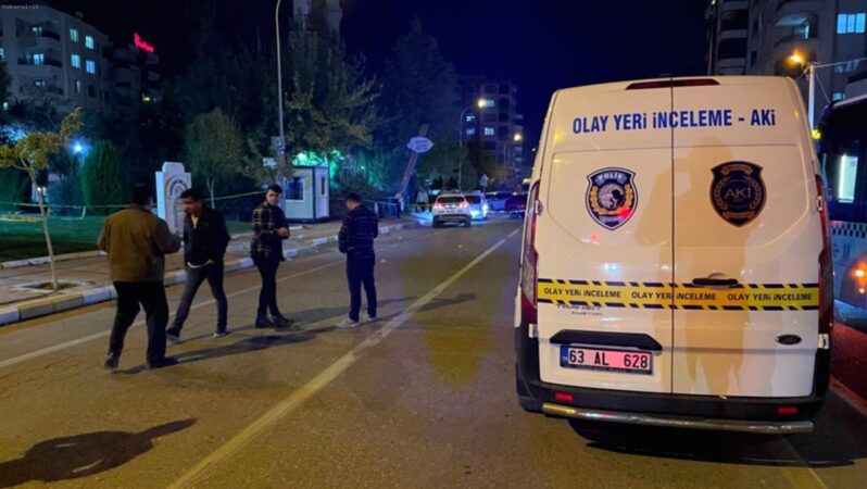 Şanlıurfa’da Silahlı Çatışma: Kurşunlar Otobüse İsabet Etti, Yaralılar Var!