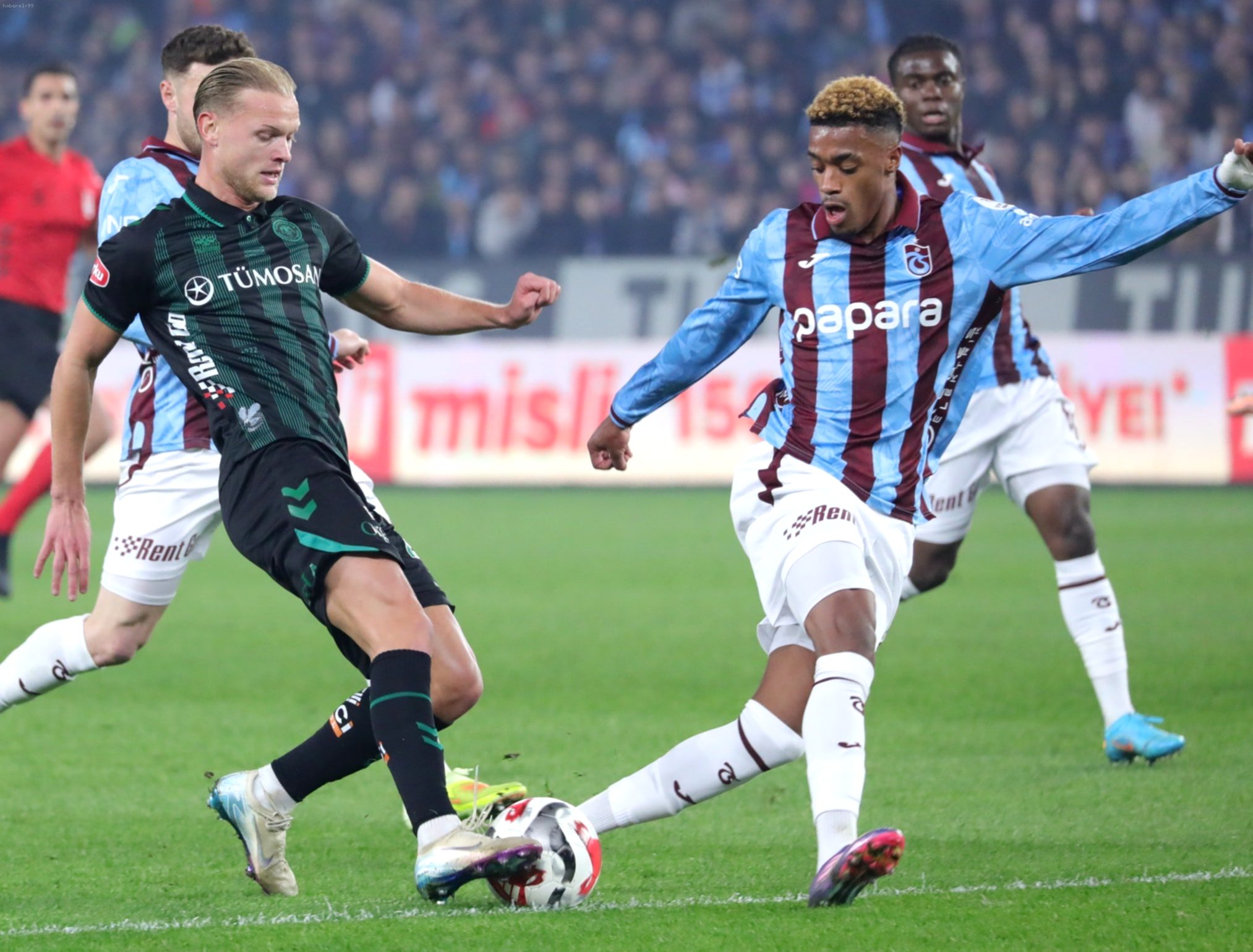 Trabzonspor Muhteşem Geri Dönüşle Zirveye Göz Kırptı!