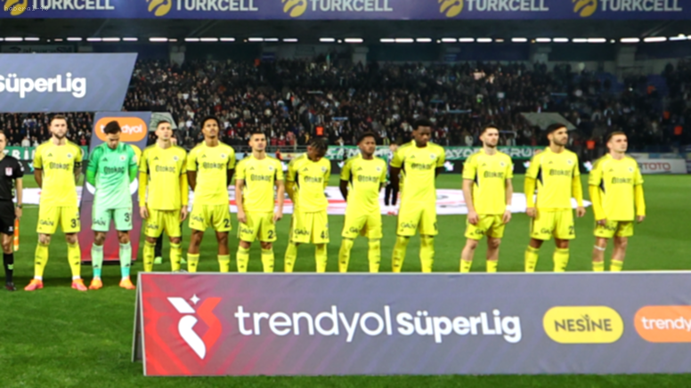 Fenerbahçe’nin UEFA Listesinde Sürpriz Değişiklik!