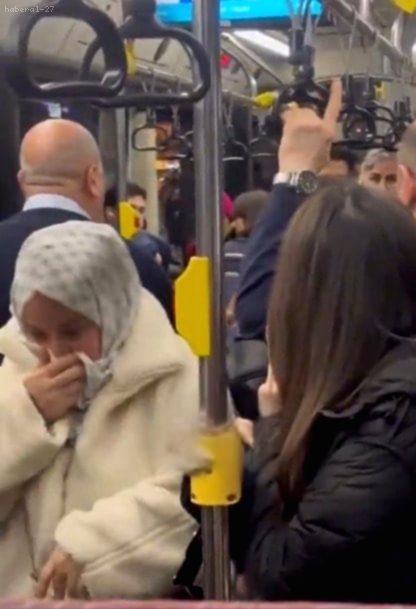 İstanbul'da Skandal Anlar: Taksim-Mecidiyeköy Otobüsünde Akılalmaz Olay!