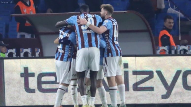 Trabzonspor Muhteşem Geri Dönüşle Zirveye Göz Kırptı!