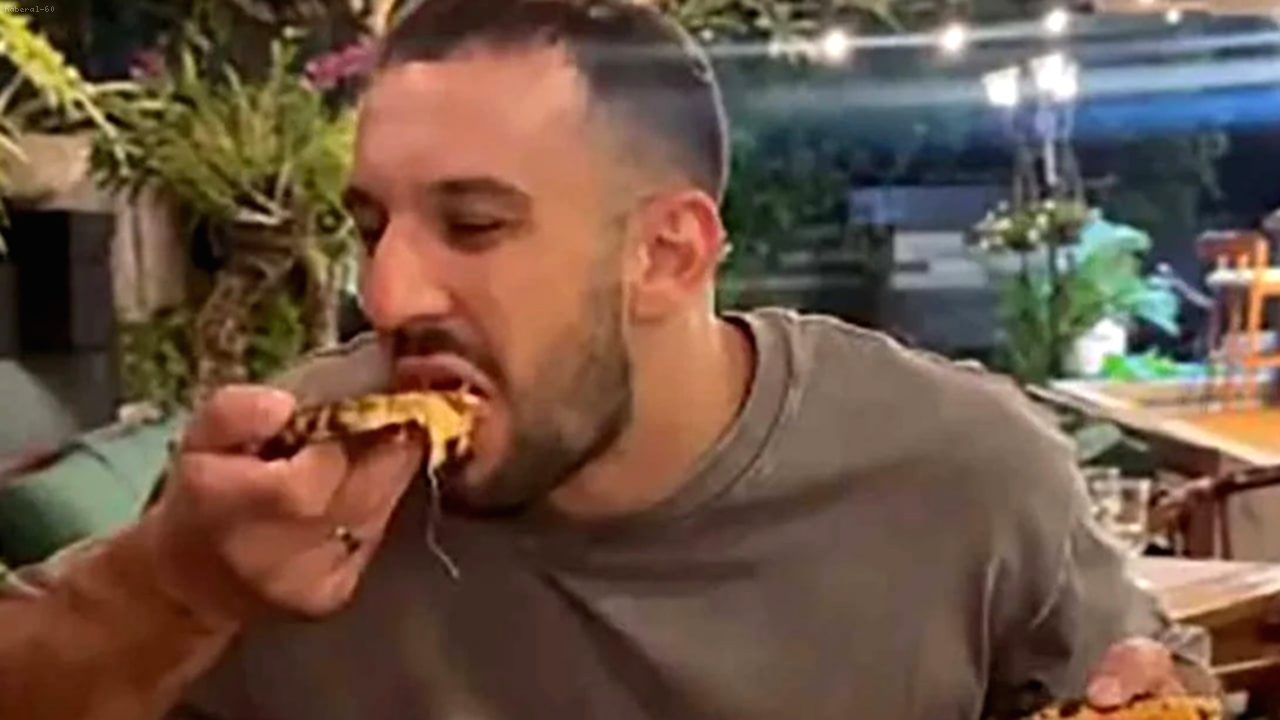 Kilo Alma Deneyi Yapan Fenomenden Acı Haber: Uykusunda Kalp Yetmezliğinden Hayatını Kaybetti