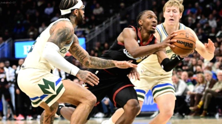 Tyrese Maxey Şov Yaptı! 54 Sayıyla 76ers, Bucks’ı Devirdi