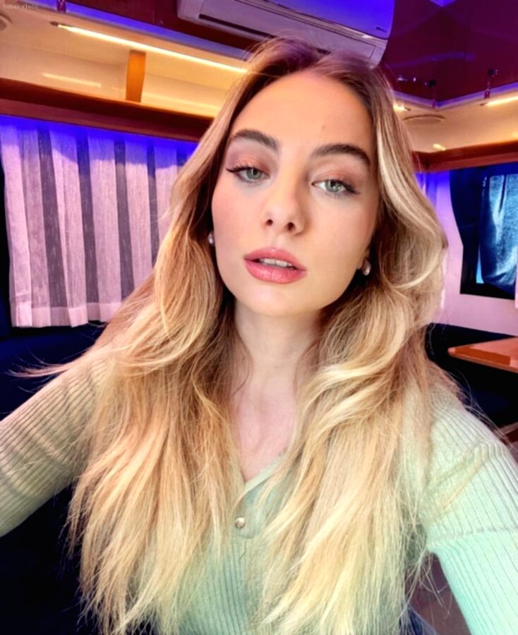 Çiçekçi Çocuğa Çarpıp Kaçtı İddiası! Ünlü Oyuncu Mina Derman'dan Açıklama