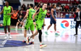 Anadolu Efes, TOFAŞ Deplasmanında Mağlup Oldu