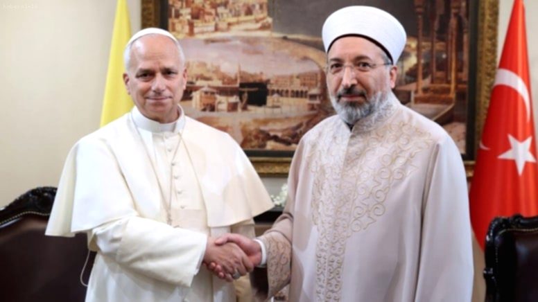 Papa Roma’dan Ankara’ya Geldi, Diyanet Başkanı Ziyarete Katılmadı