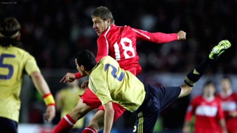 Eski Milli Futbolcu Batuhan Karadeniz’in Mal Varlığına El Konuldu