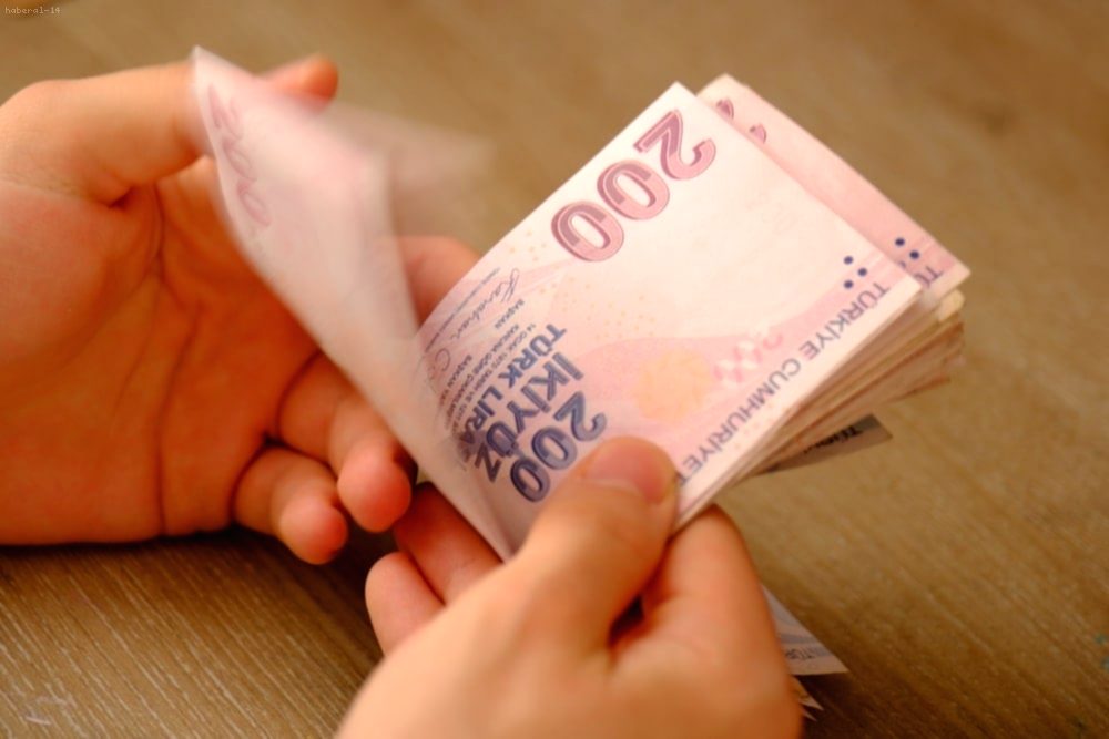 Mevduat Faizlerinde Rekor Yarışı: Bankalar %48'e Varan Oranlar Sunuyor