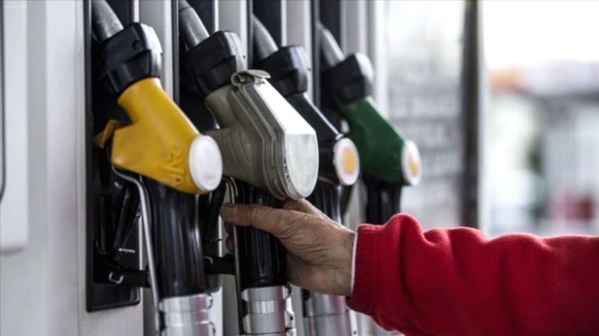 Akaryakıt Fiyatlarında Zam Yağmuru: Benzin ve Motorin Fiyatları Gece Yarısı Değişiyor!