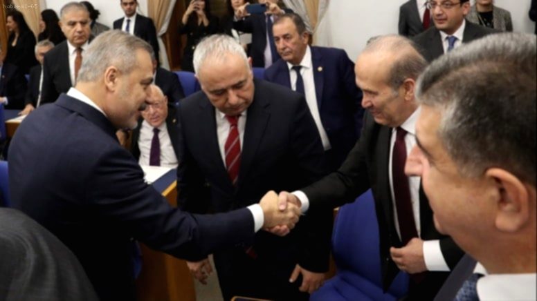 Başkonsolos Kumar Masasında, Eşi Güzellik Merkezi Peşinde: TBMM’de Şok İddialar!