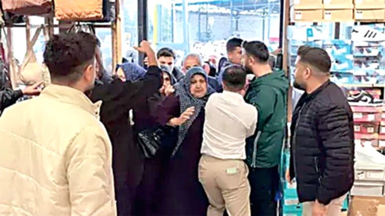 10 TL’lik Giyim Kampanyası İzdihama Neden Oldu!