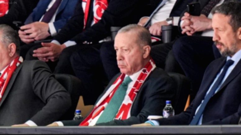 Cumhurbaşkanı Erdoğan’dan Sürpriz Ziyaret: Basketbol Milli Takım Maçını Yerinde İzledi