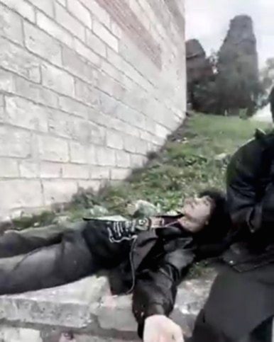 Mezarlıkta Utanç Verici Olay! İkbal'in Anısına Saygısızlık