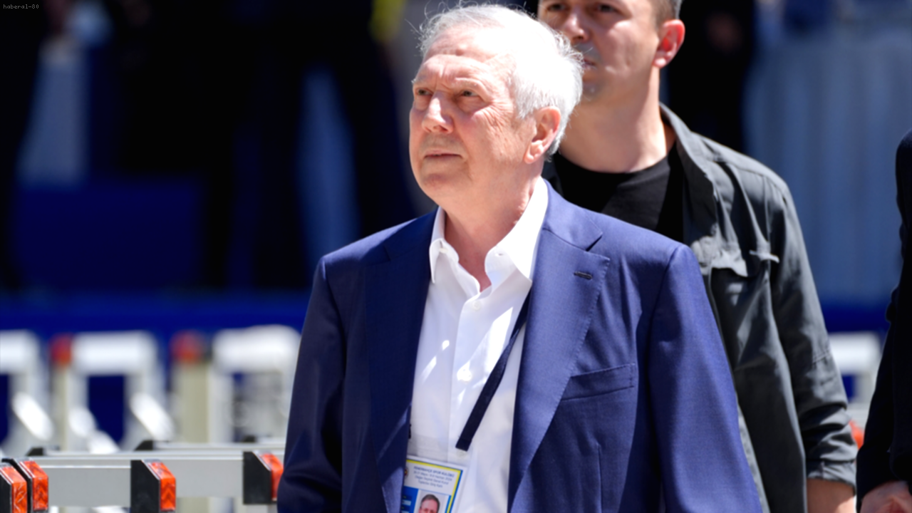 Aziz Yıldırım'ın Sahibi Olduğu Dearsan'ın Savaş Gemisi Katar İçin Suya İndi