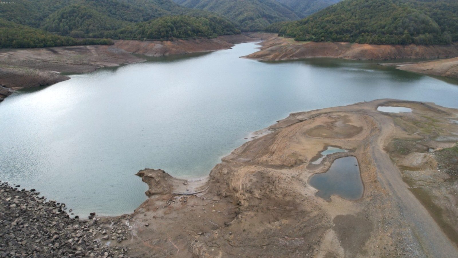Yalova'da Su Krizi: Baraj Alarm Veriyor, Kesintiler Başladı!