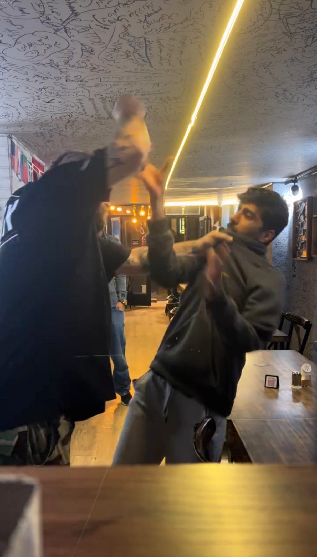 Çalışanını Darbeden Sosyal Medya Fenomeni Bahadır Ünlü Tutuklandı