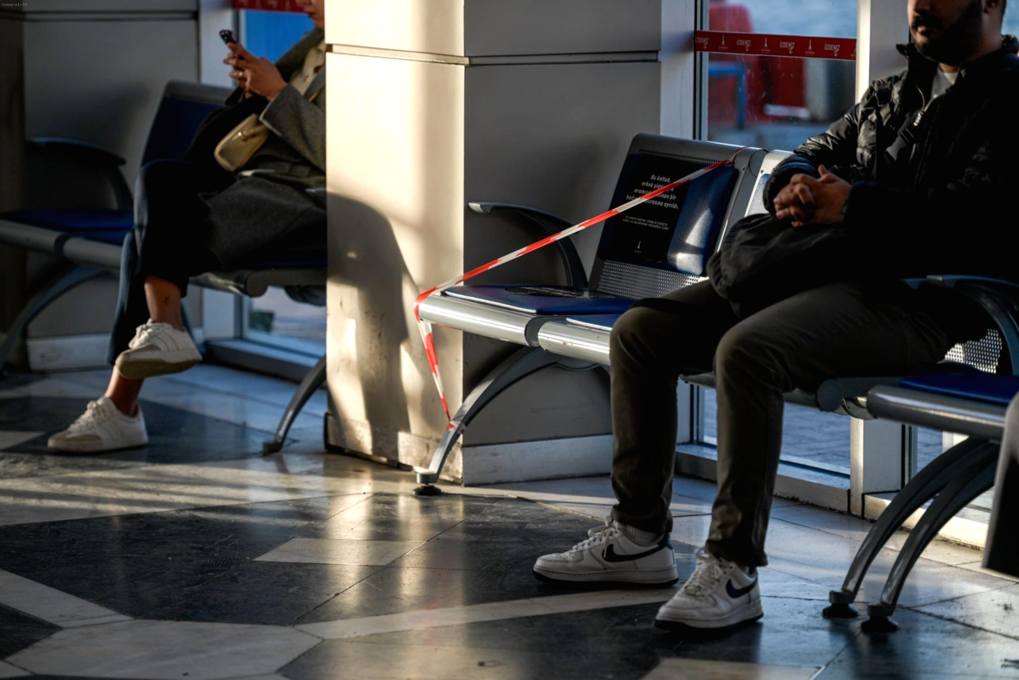 İzmir'de Toplu Taşımada Duyarlı Mesaj: O Koltuk Artık Boş!