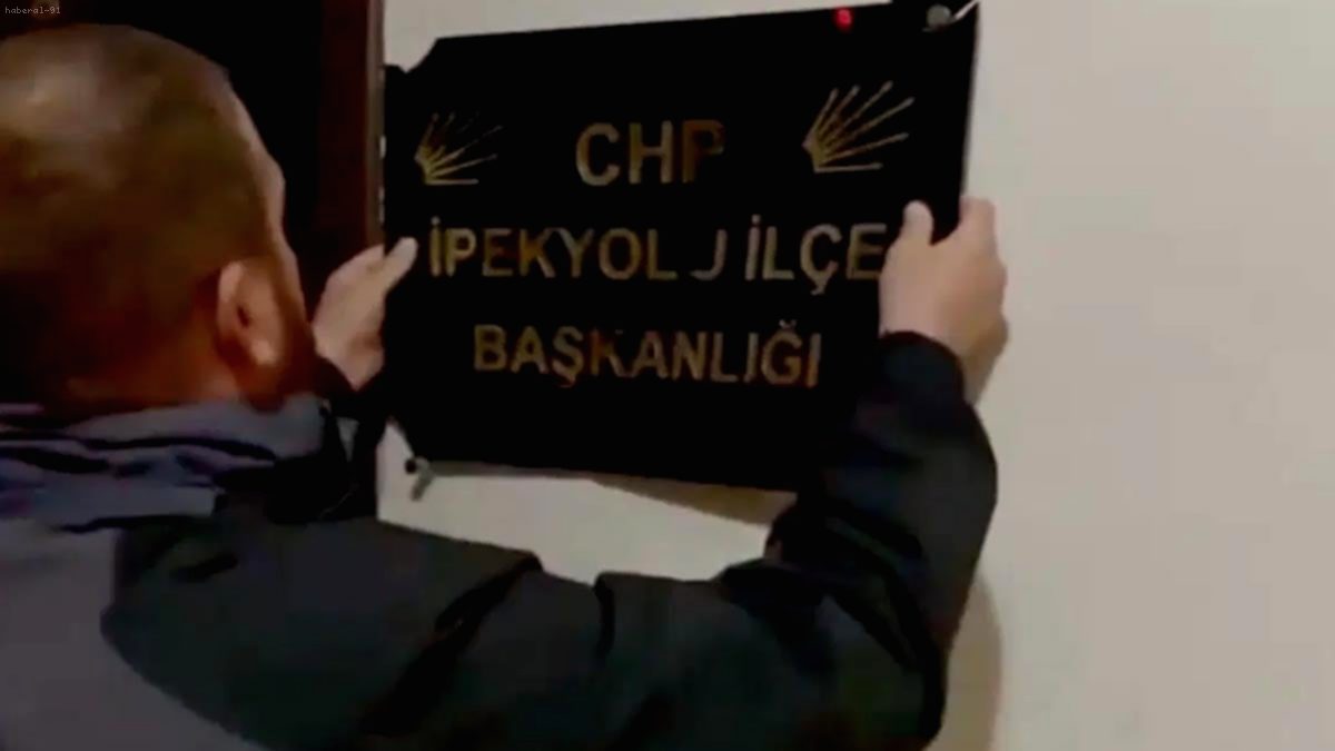 İmralı Kararı Sonrası CHP İlçe Başkanlığına Saldırı Girişimi