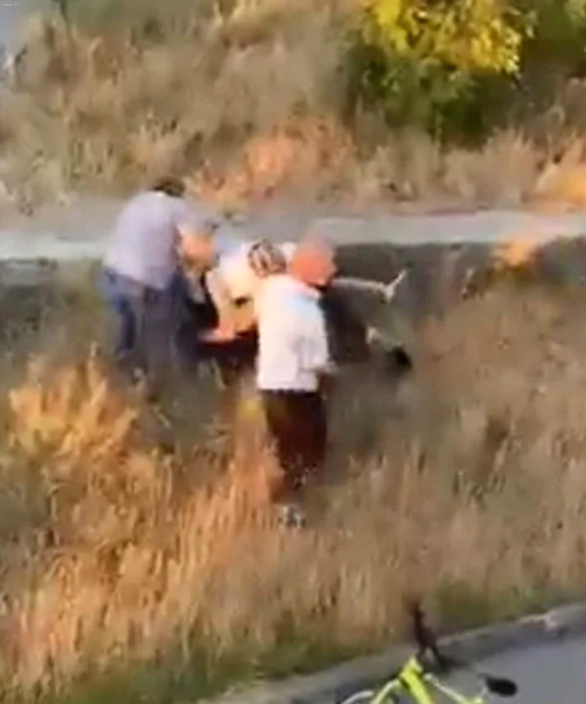 Şehit Eşini Darp Edenlerden Özür Videosu: Sedat Peker Teşekkürü Gündem Yarattı