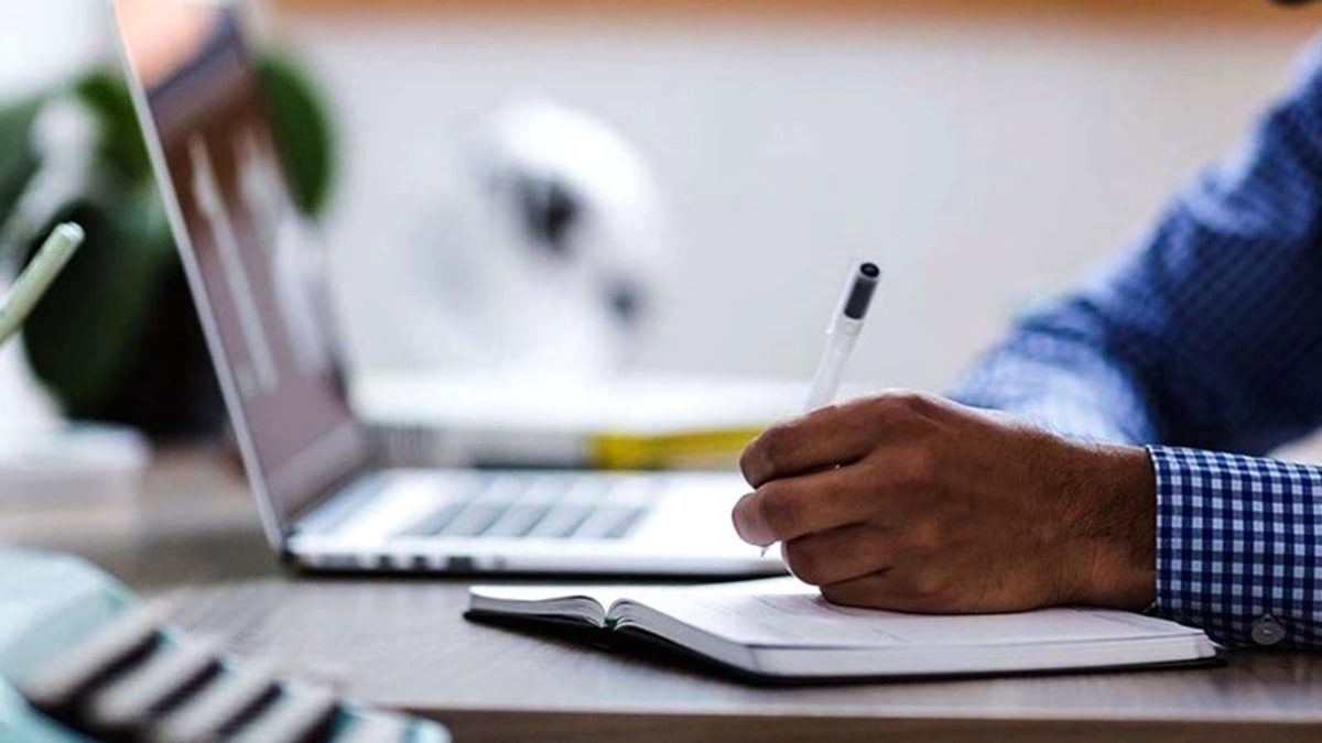 Çalışma Saatleri Günde 3-4 Saate Mi Düşüyor? Uzmanından Şok Açıklamalar!