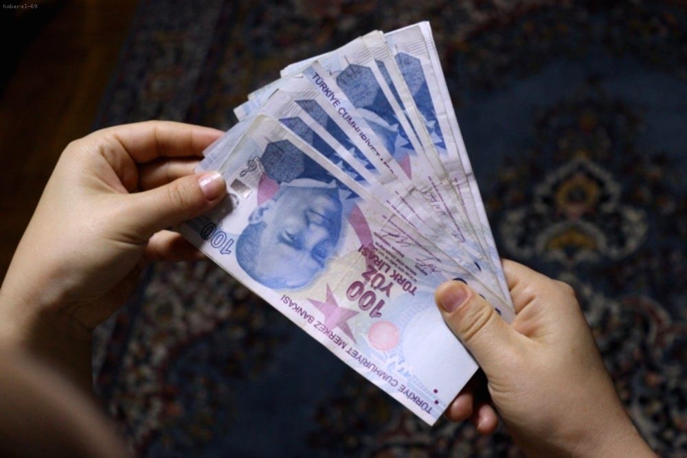 Mevduat Faizlerinde Rekor Yarışı: Bankalar %48'e Varan Oranlar Sunuyor