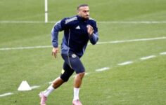 Cenk Tosun Bel Fıtığı Ameliyatı Geçirdi