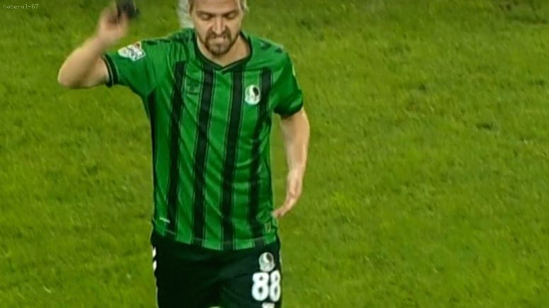 Caner Erkin’den Şok! Kırmızı Kart Rekoru Kırdı