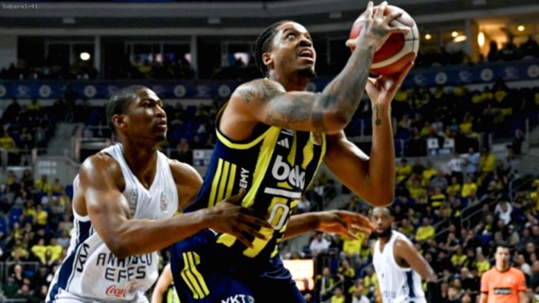 Nefes Kesen Derbide Zafer Fenerbahçe Beko’nun: Anadolu Efes’i Uzatmada Mağlup Ettiler