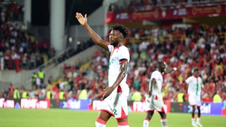 Afrika Uluslar Kupası E Grubu’nda Nefes Kesen Maçlar: Burkina Faso Uzatmalarda Zafere Ulaştı, Cezayir Rahat Kazandı