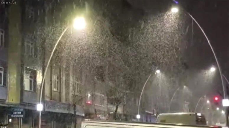 İstanbul Avrupa Yakası’nda Kar Yağışı Başladı: Silivri ve Çatalca Beyaza Büründü