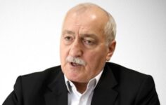 Eski İçişleri Bakanı Sadettin Tantan’ın Sağlık Durumu: Aileden Resmi Açıklama