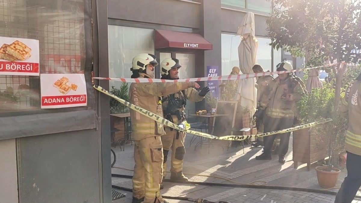 İstanbul Bayrampaşa Kaymakamlığı'nda Yangın Panik Yarattı: Bina Tahliye Edildi